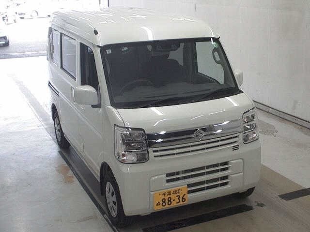 Suzuki Every 2024