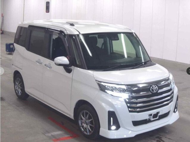 Toyota ROOMY 2022