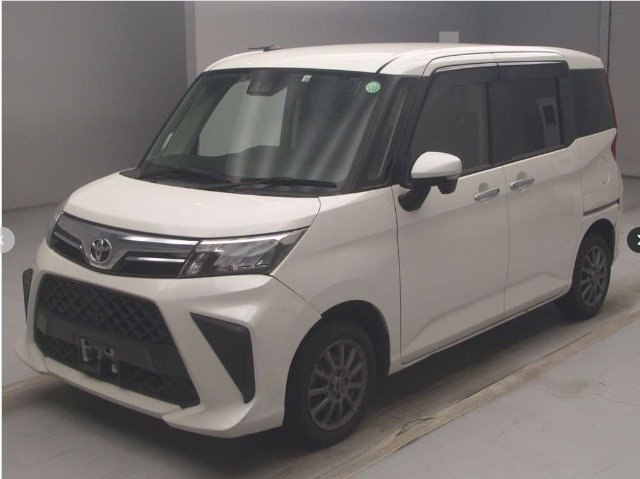 Toyota ROOMY 2022