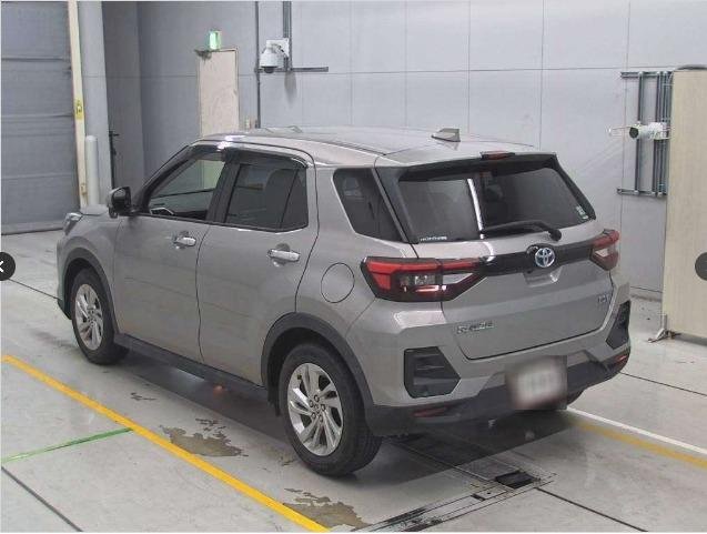 Toyota ROOMY 2022