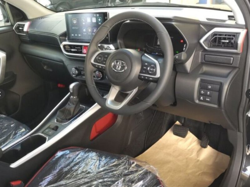 Toyota ROOMY 2022