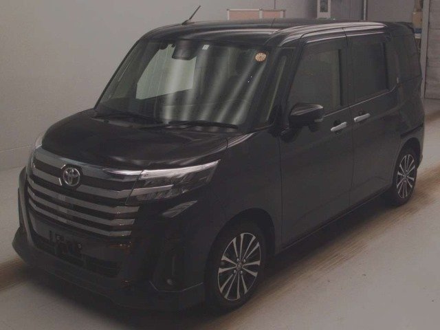 Toyota ROOMY 2023