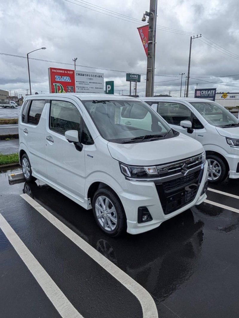 Suzuki WAGON R 2025
