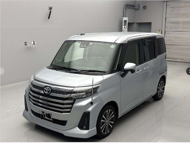 Toyota ROOMY 2022