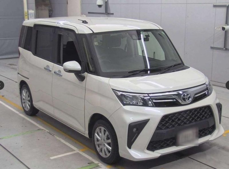 Toyota ROOMY 2022