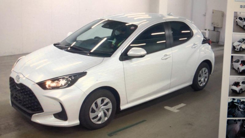 Toyota YARIS  2025
